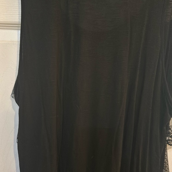 Eyeshadow Women's 3X Sleeveless Layered Blouse - Picture 5 of 5